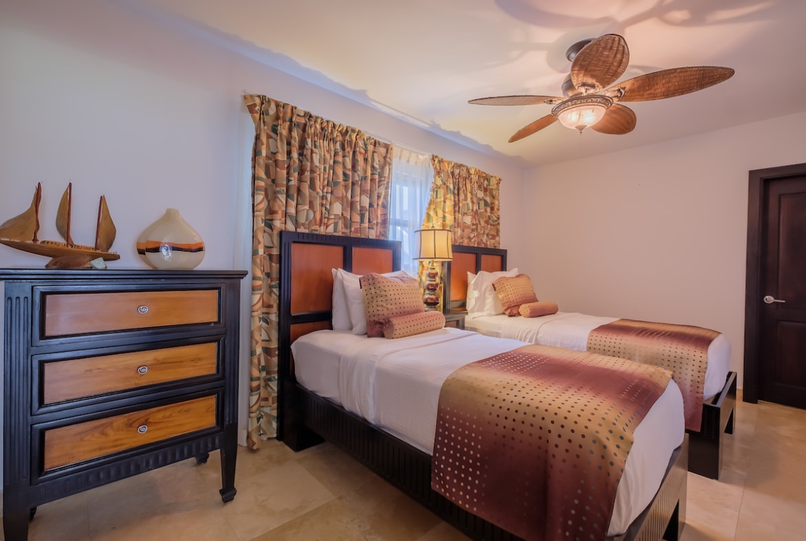 3BR/2BA Home for Sale Luna Realty - Bedroom3