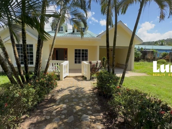 Family-Friendly St. Margaret's Home: 3BR/2BA with Garage - Cayo