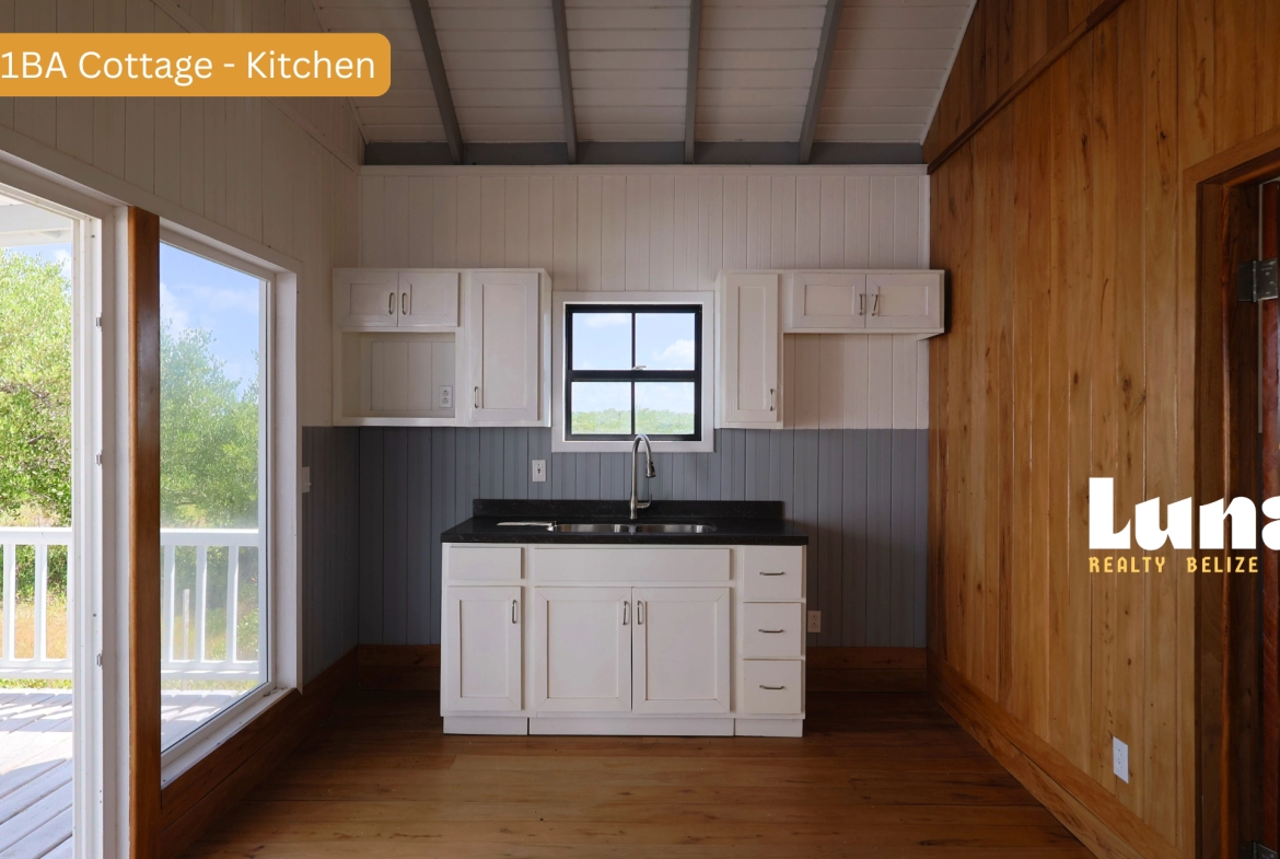 1BR1BA Cottage - Kitchen