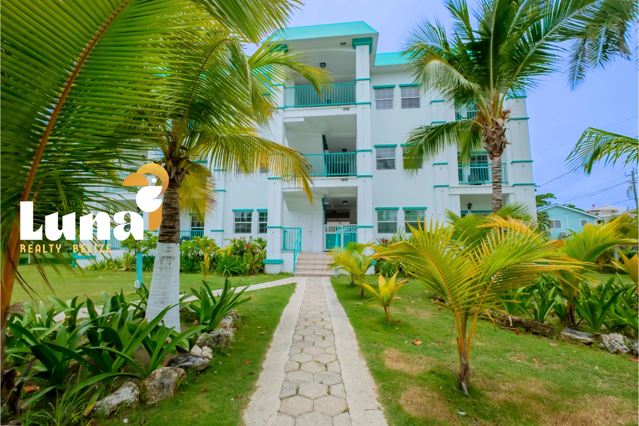 grand baymen a building